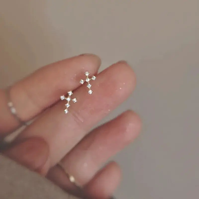 "Mini calvary" earrings(925 sterling silver)