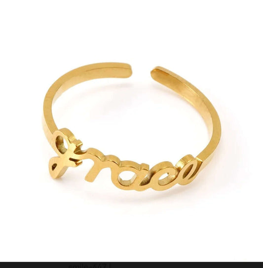 "Grace" ring(Adjustable fit: US sizes 6–8.5)
