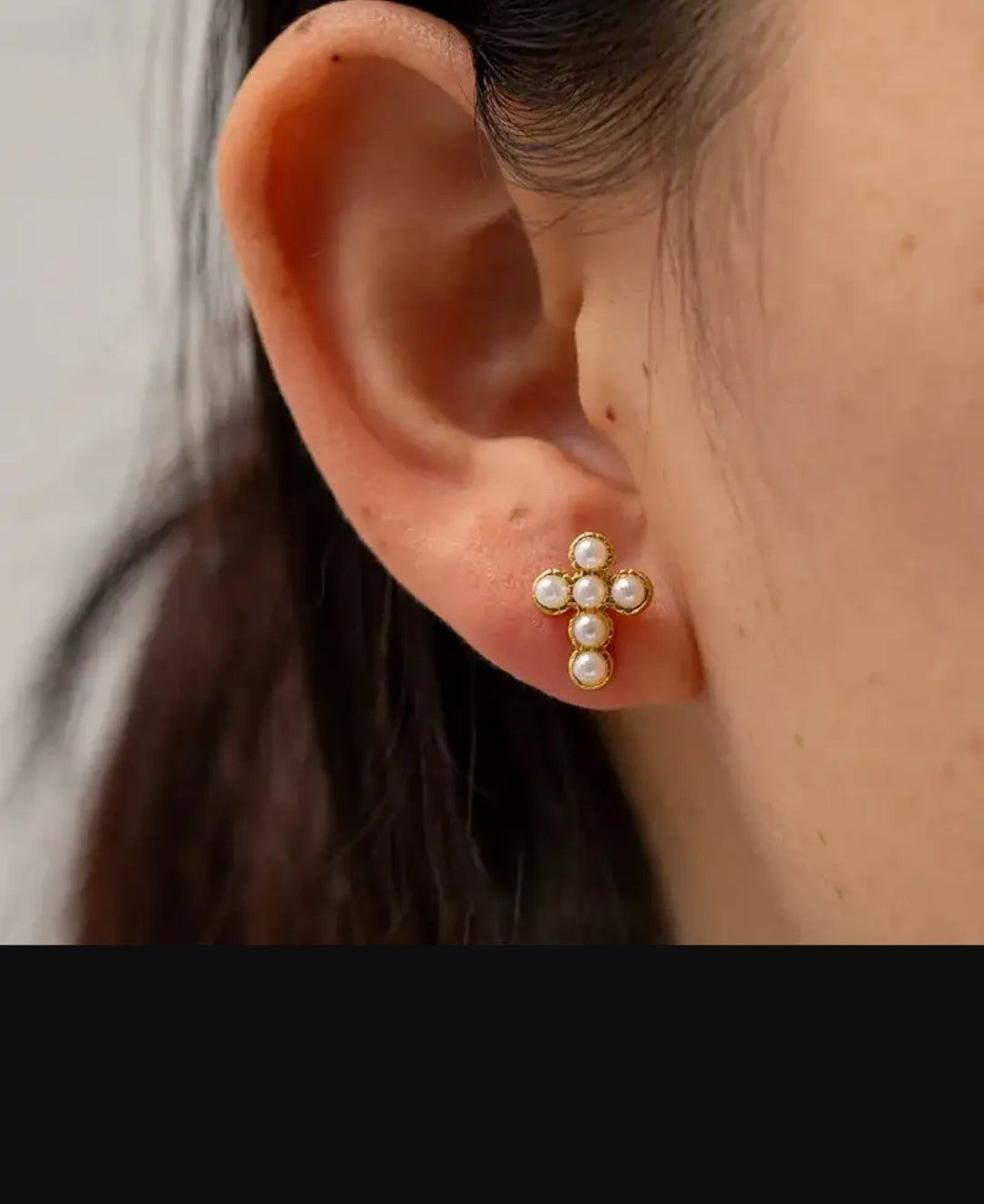 Graceful Cross Stud Earrings-Pearls